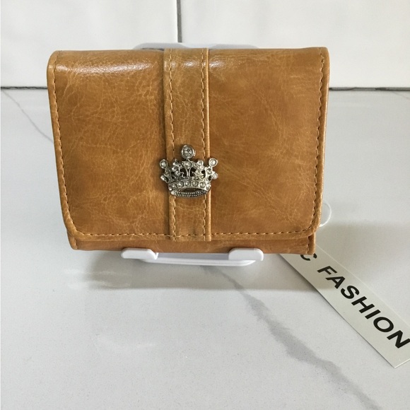 Vegan Leather Wallet with Crown Detail - Camel, Brown, White or Black New w/tag - Picture 1 of 6
